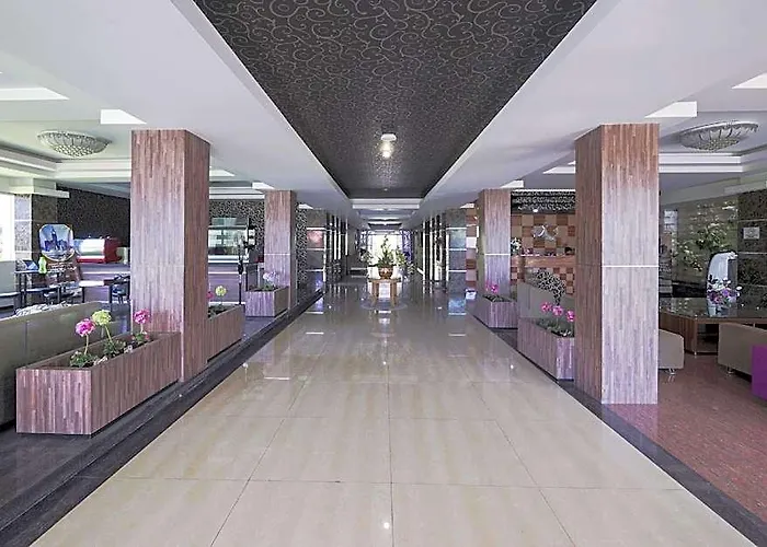 Hotel Townhouse Oak Princess Keisha