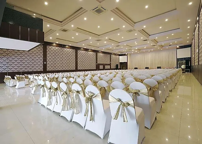 Hotel Townhouse Oak Princess Keisha Denpasa