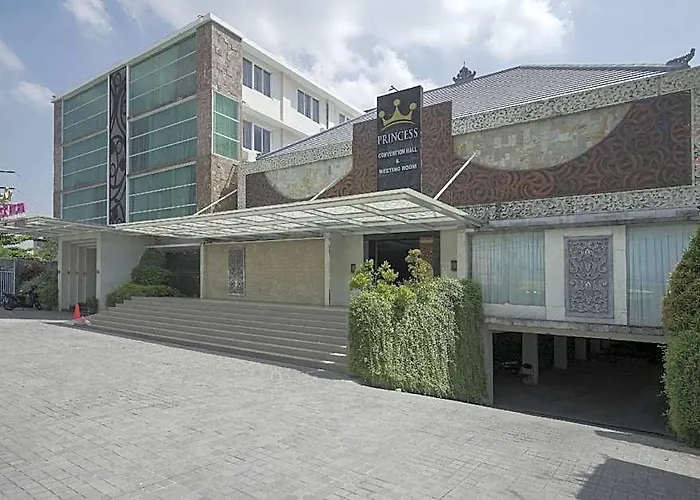 Townhouse Oak Princess Keisha Hotel 3*