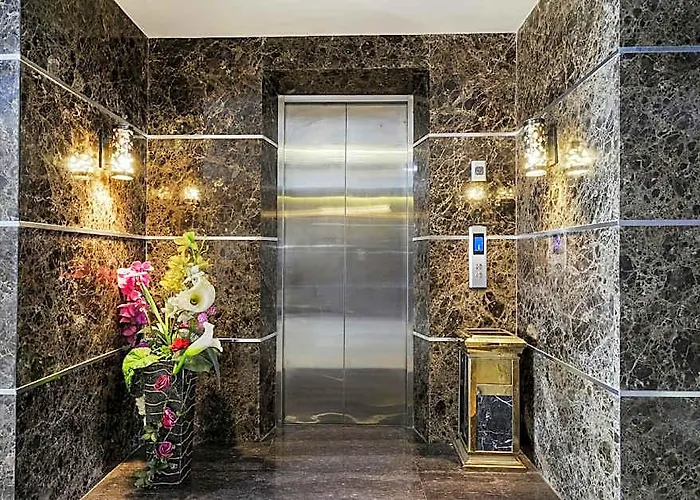 Hotel Townhouse Oak Princess Keisha