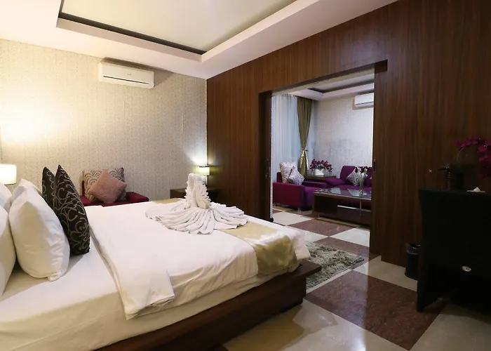 Townhouse Oak Princess Keisha Hotel Denpasa